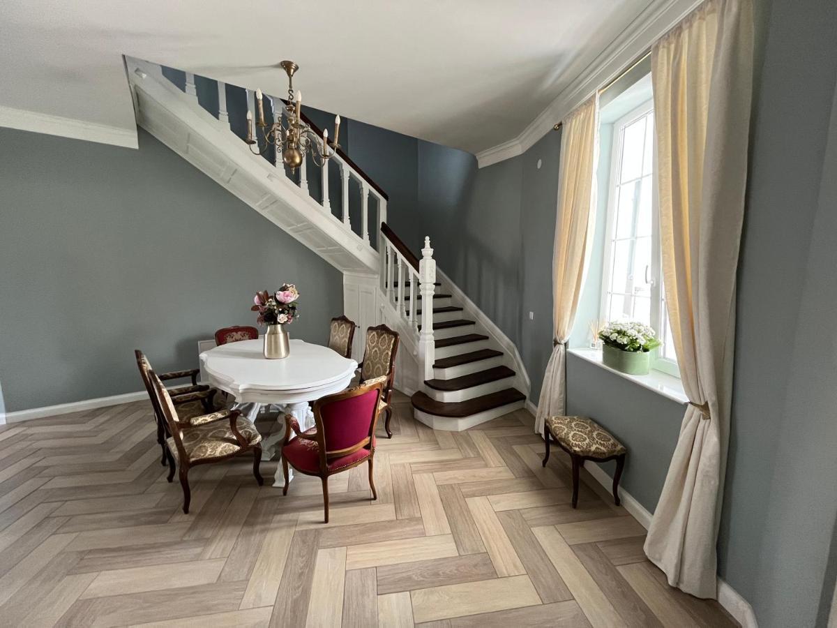 The Corner House Apartment Хунедоара Екстериор снимка