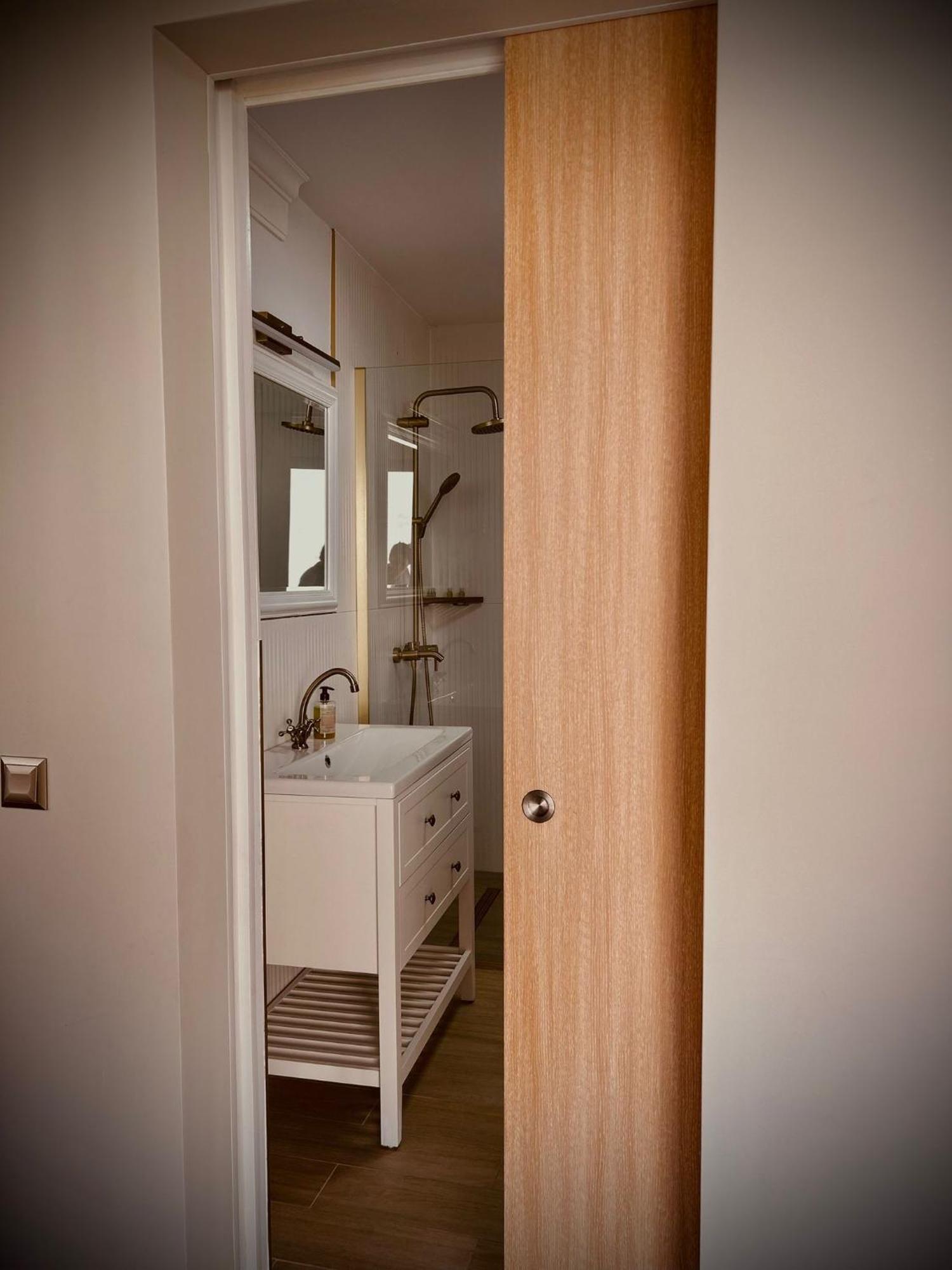 The Corner House Apartment Хунедоара Екстериор снимка